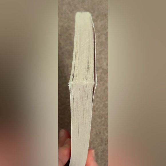 Set of 2 Books by Gordon Korman “Restart” New York Times Bestseller Ages 10-12 - Picture 12 of 15